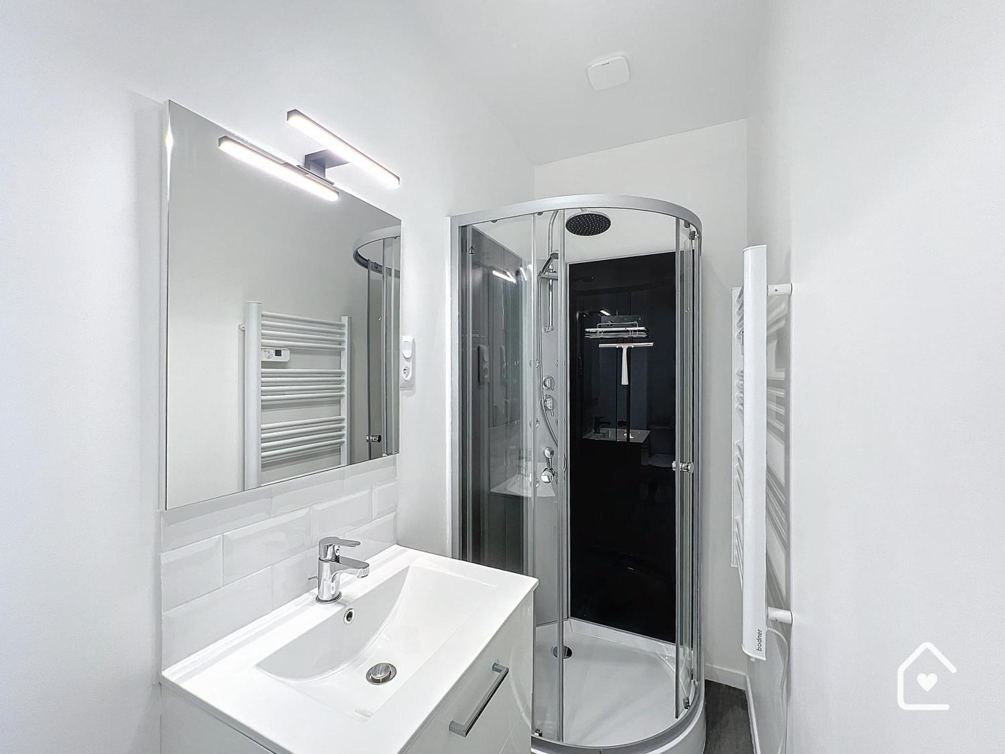 Studios - 1 Min Gare Chatellerault - Entree Autonome - Esterno foto