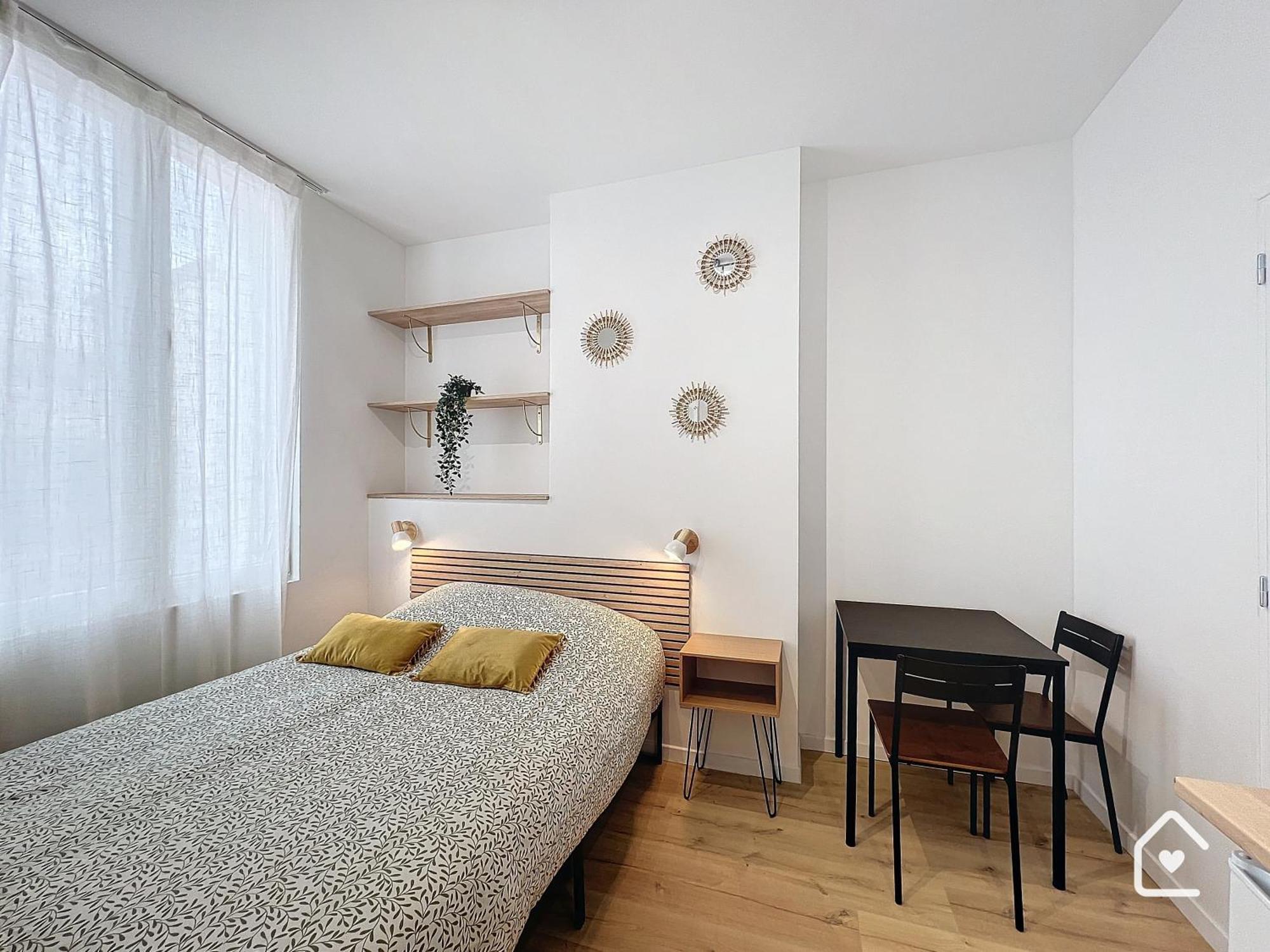 Studios - 1 Min Gare Chatellerault - Entree Autonome - Esterno foto