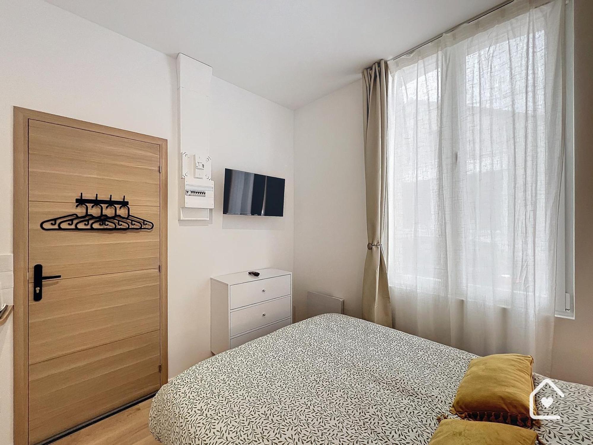 Studios - 1 Min Gare Chatellerault - Entree Autonome - Esterno foto