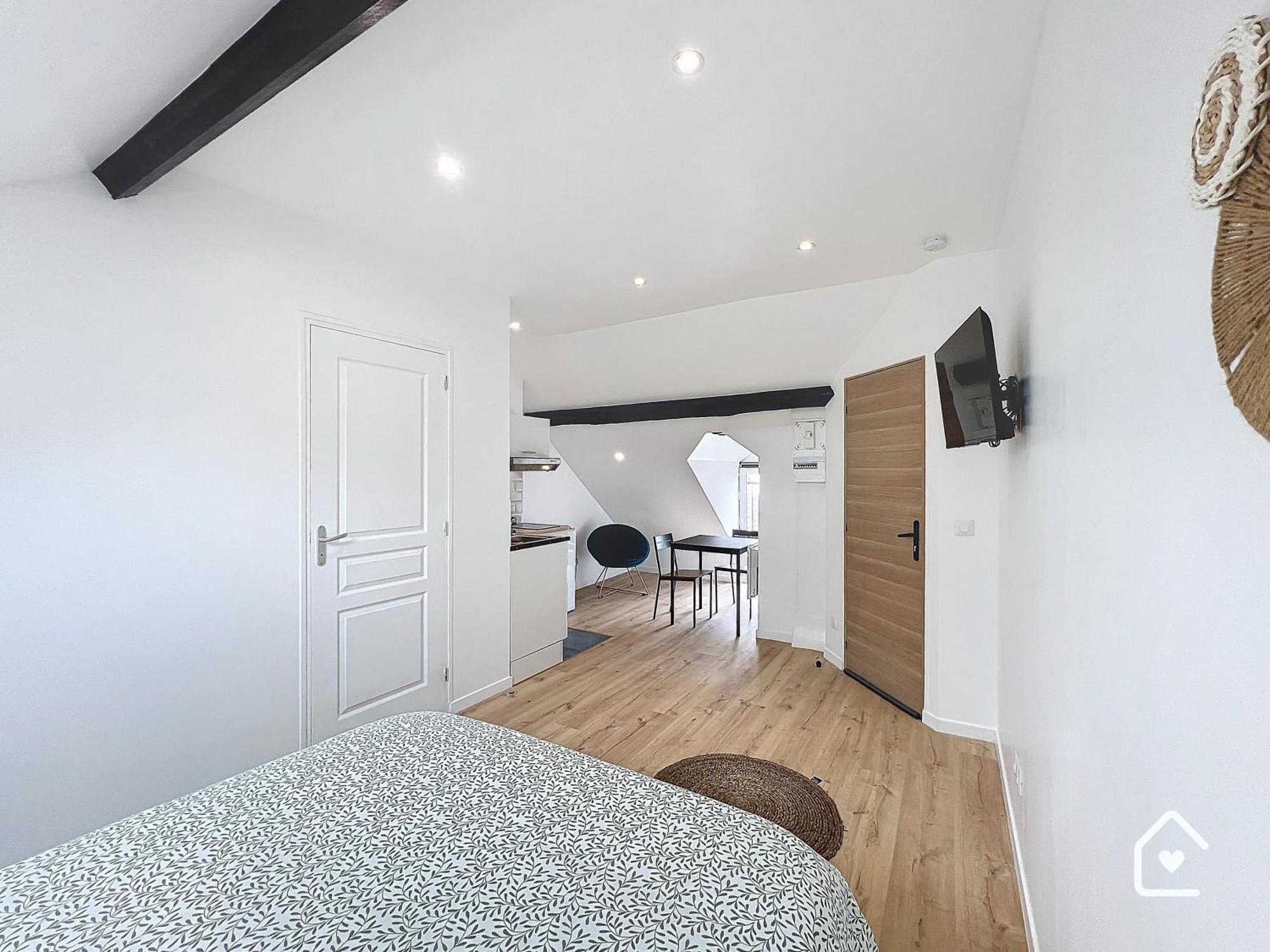 Studios - 1 Min Gare Chatellerault - Entree Autonome - Esterno foto